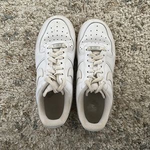 White Nike Air Force 1’s